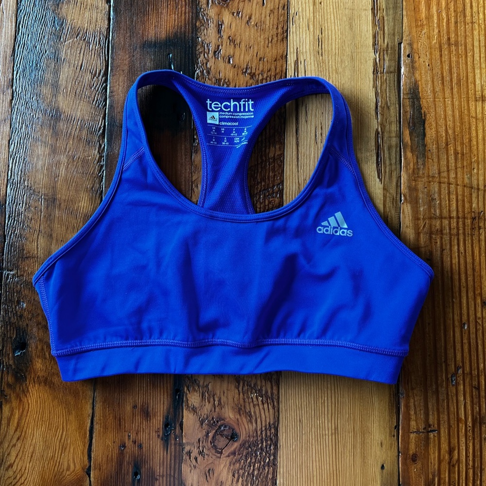 Adidas Women's purple Techfit Sports Bra size M 10-12 EUC
